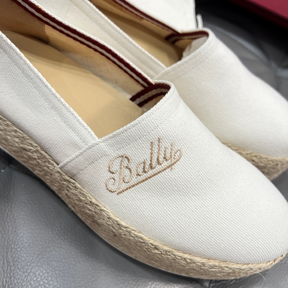 Bally Felly Women's Bone Cotton Fabric Loafers, Size 7.5 Running big half size - Picture 4 of 8